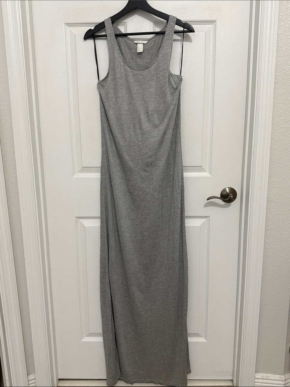 H&M women’s Sleeveless Gray scoop neck maxi dress - Picture 1 of 4